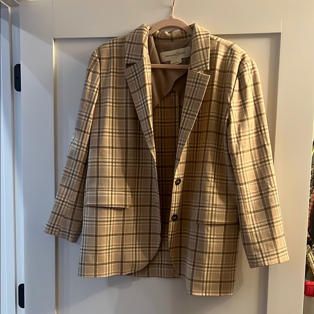 Treasure & Bond Checkered Blazer